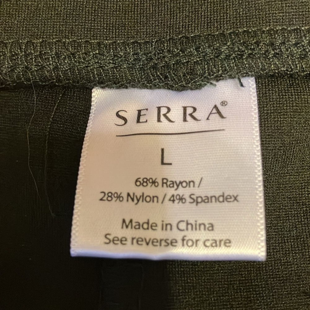 🎁2/$12 NWOT SERRA BLACK LEGGINGS WITH FALSE BACK POCKETS - Picture 6 of 7